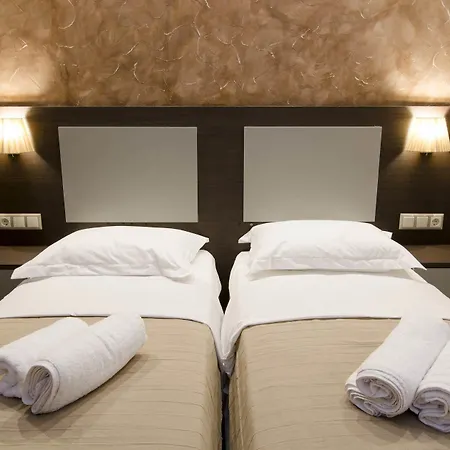 Appart hôtel Memories - Explore & Recharge