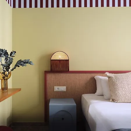 Aparthotel Memories - Explore & Recharge
