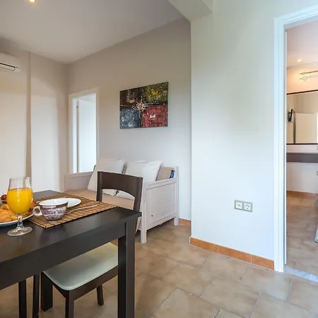 Memories Aparthotel Laganas